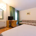 Il Ceppo Отель Агрополи